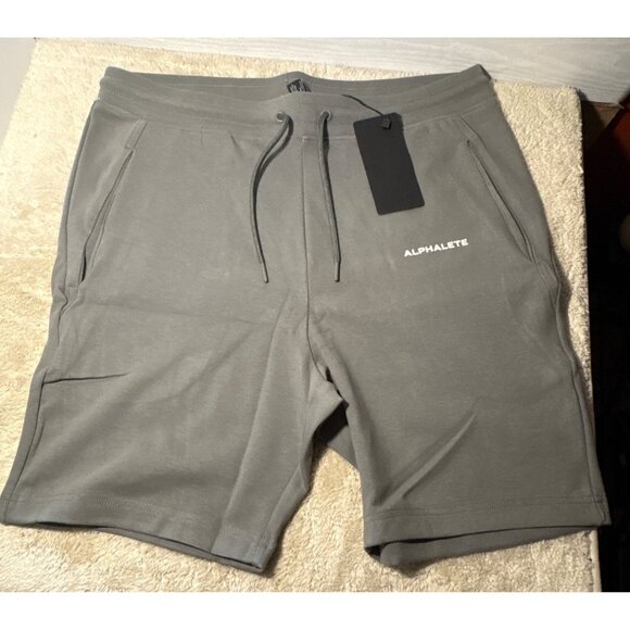 Alphalete Core Shorts Mens Essential Concrete Gray Lg Logo Pocket - Picture 2 of 9